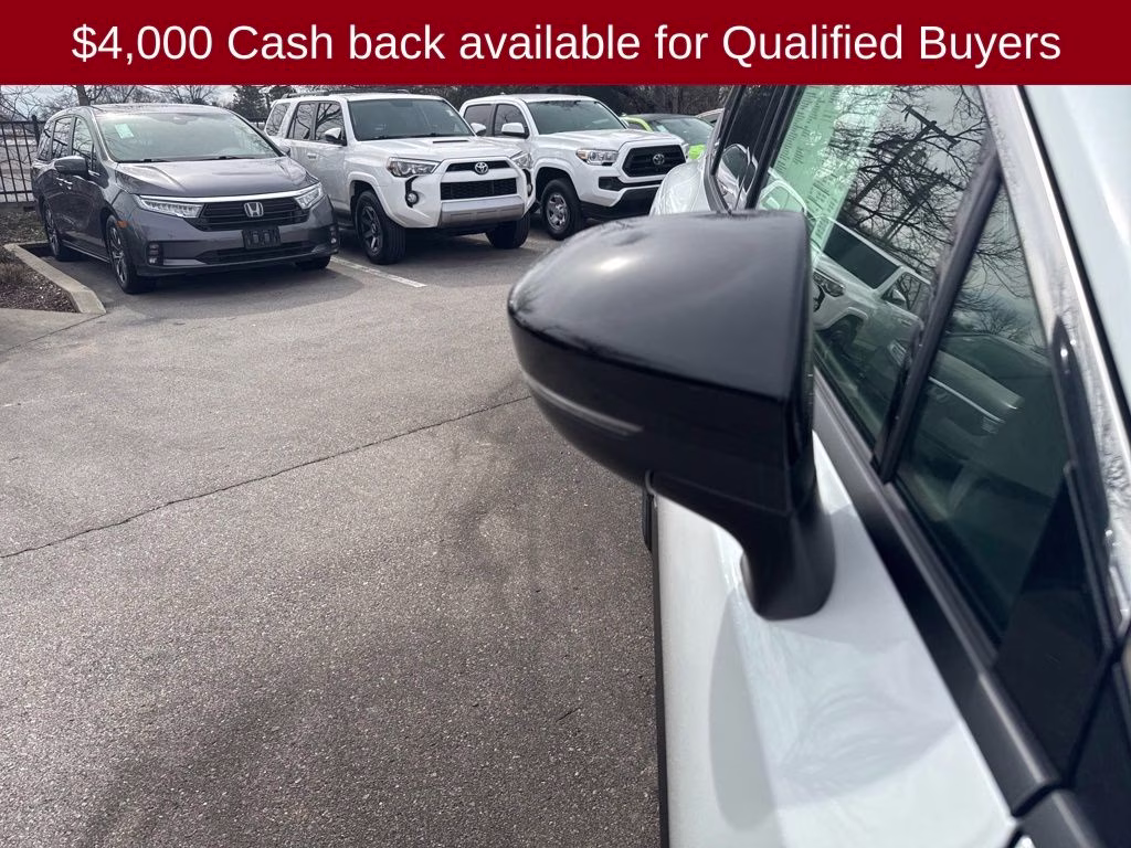 2026 Everest White Pearl Tricoat Nissan Murano SL AWD SUV