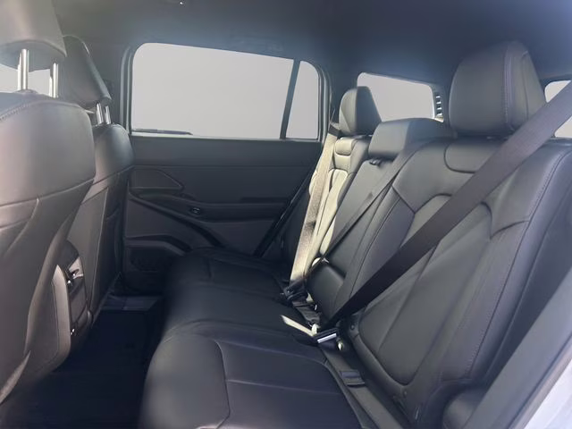 2026 Bright White Clearcoat Jeep Cherokee Limited 4X4 SUV