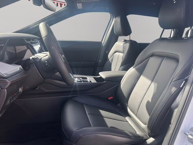 2026 Bright White Clearcoat Jeep Cherokee Limited 4X4 SUV