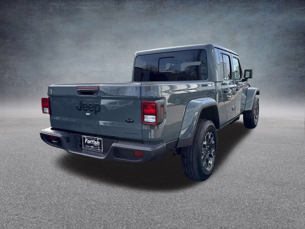 2026 Anvil Clearcoat Jeep Gladiator Sahara 4X4 Truck