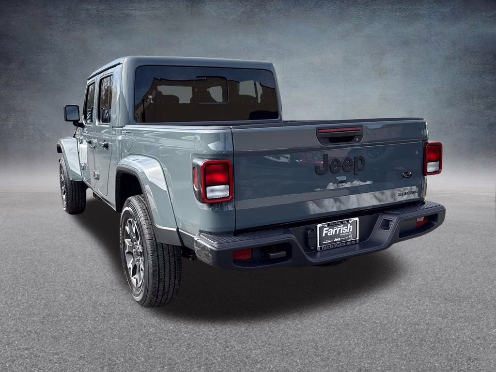 2026 Anvil Clearcoat Jeep Gladiator Sahara 4X4 Truck