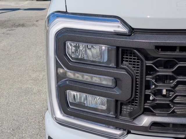 2026 Avalanche Ford Super Duty F-250 SRW XL 4X4 Truck