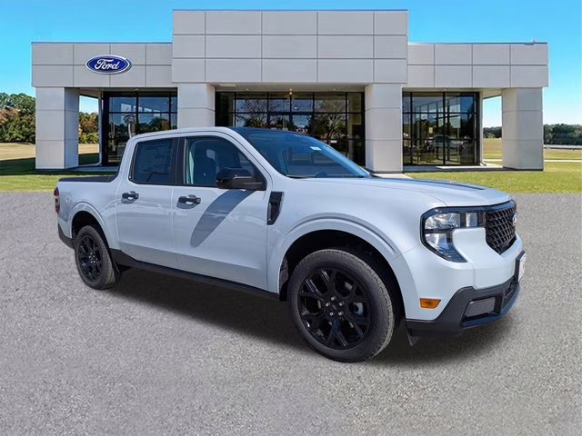 2026 White Metallic Ford Maverick XLT AWD Truck