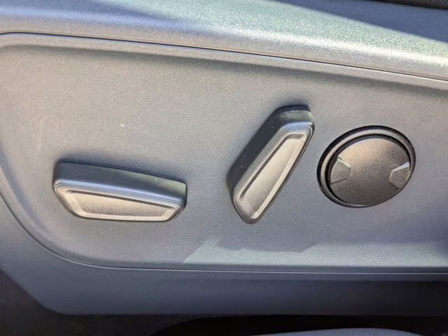 2026 White Metallic Ford Maverick XLT AWD Truck