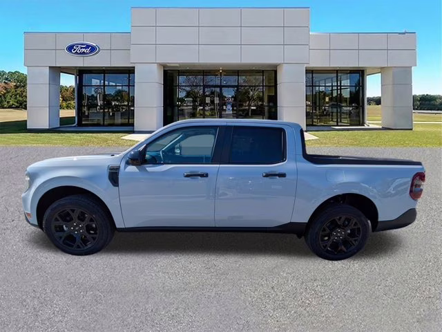 2026 White Metallic Ford Maverick XLT AWD Truck