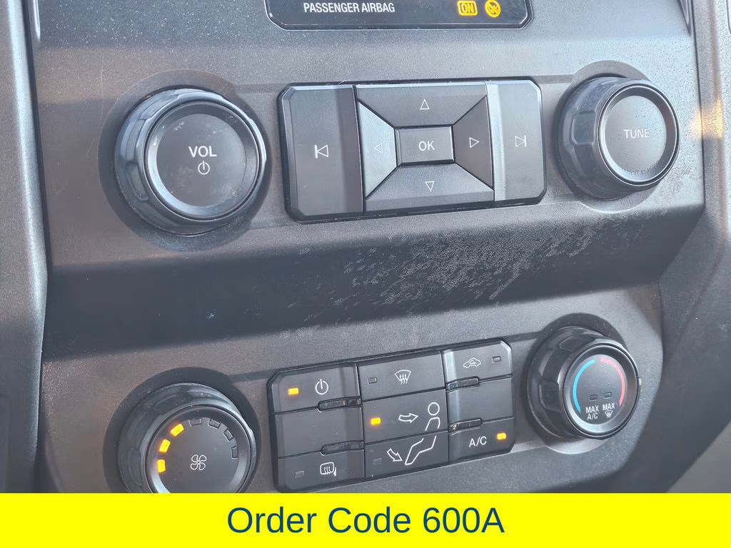 2021 Oxford White Ford Super Duty F-250 SRW XL 4X4 Truck