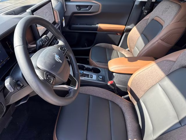 2026 White Ford Bronco Sport Outer Banks 4X4 SUV