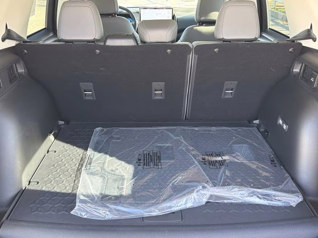 2026 Oxford White Ford Bronco Sport Badlands 4X4 SUV