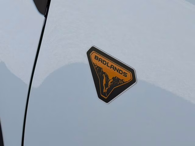 2026 Oxford White Ford Bronco Sport Badlands 4X4 SUV