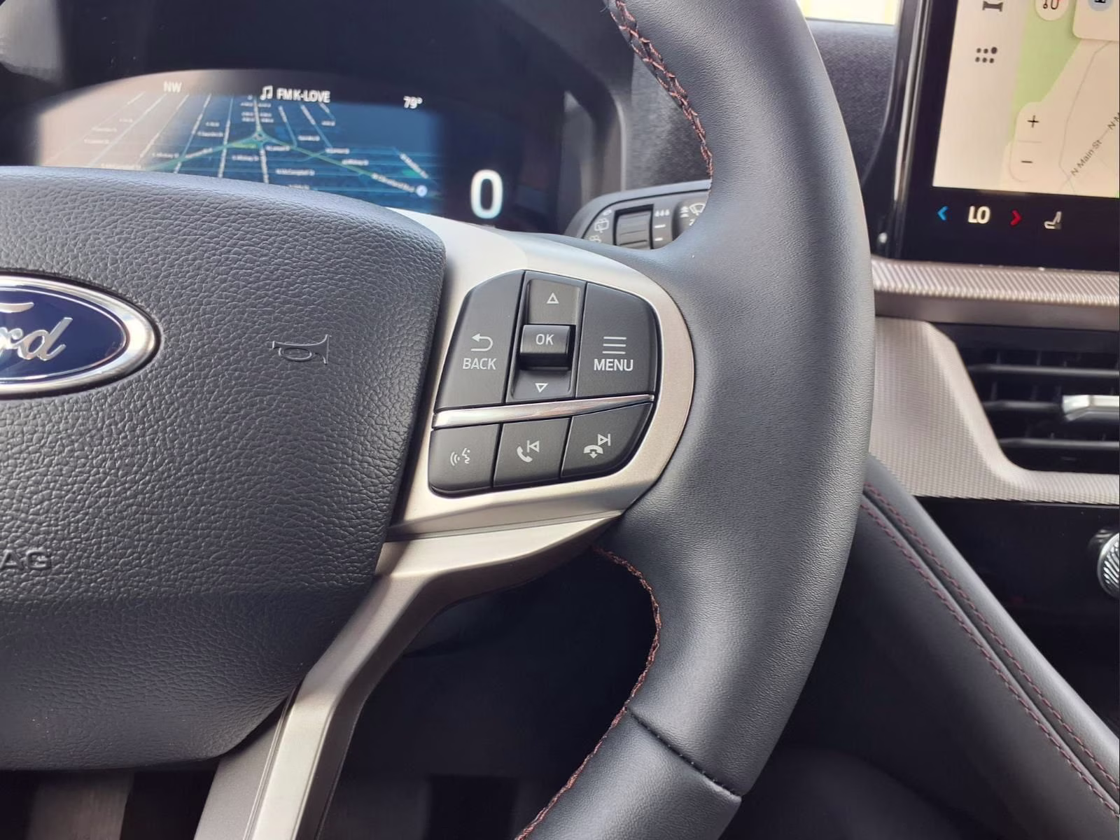2026 Gray Metallic Ford Explorer Active RWD SUV