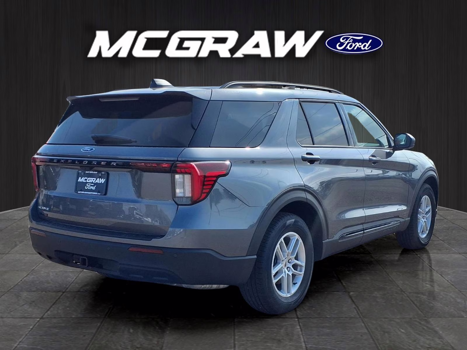 2026 Gray Metallic Ford Explorer Active RWD SUV