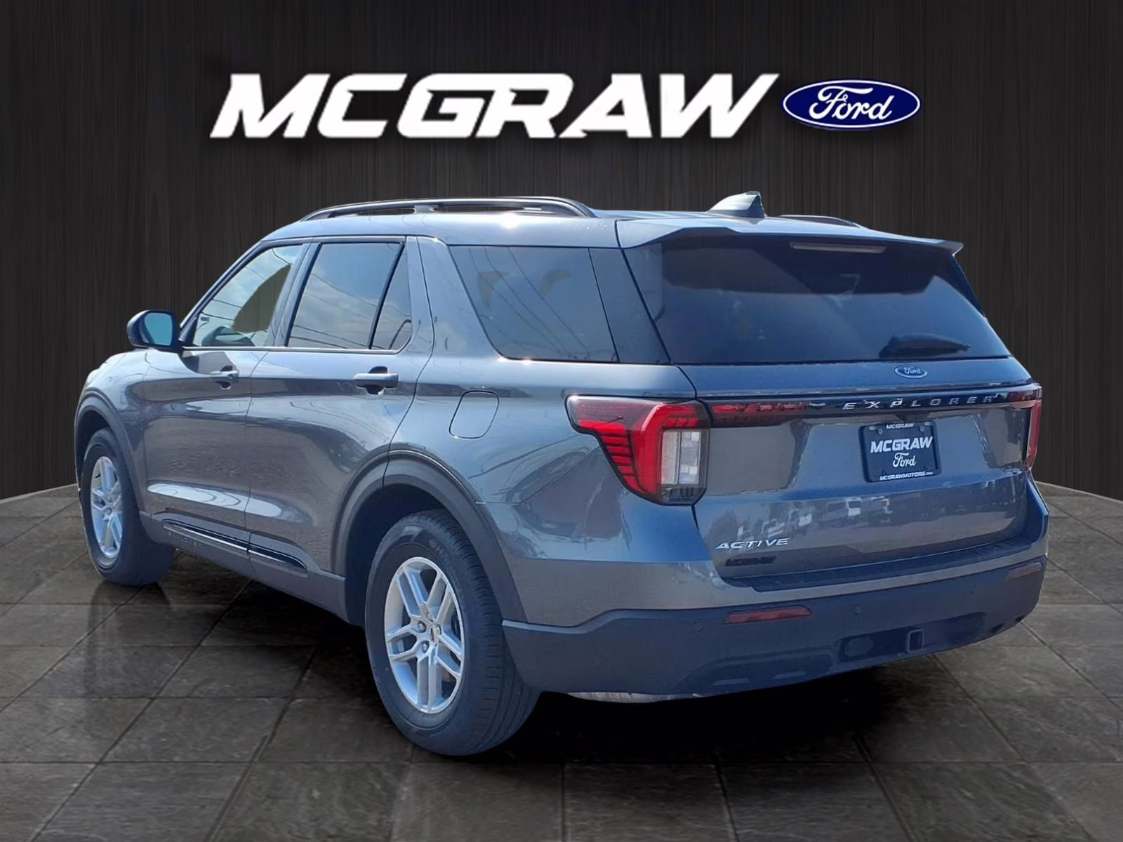 2026 Gray Metallic Ford Explorer Active RWD SUV