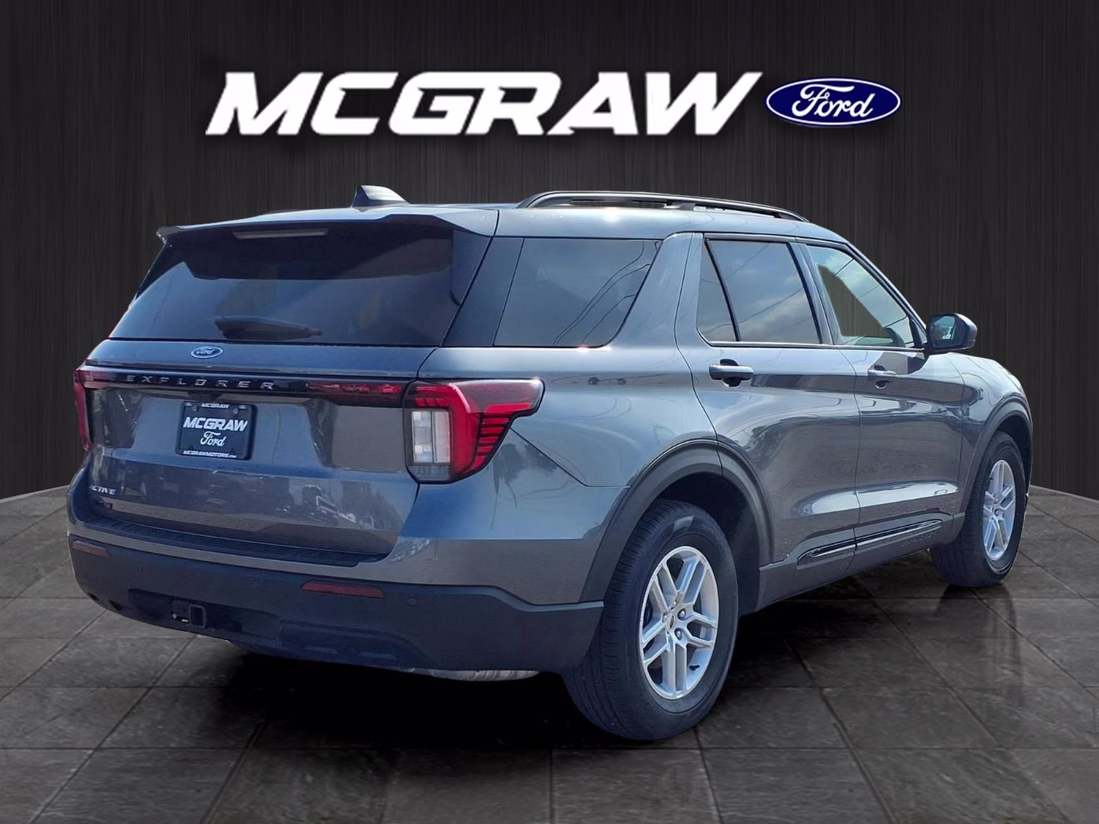 2026 Gray Metallic Ford Explorer Active RWD SUV