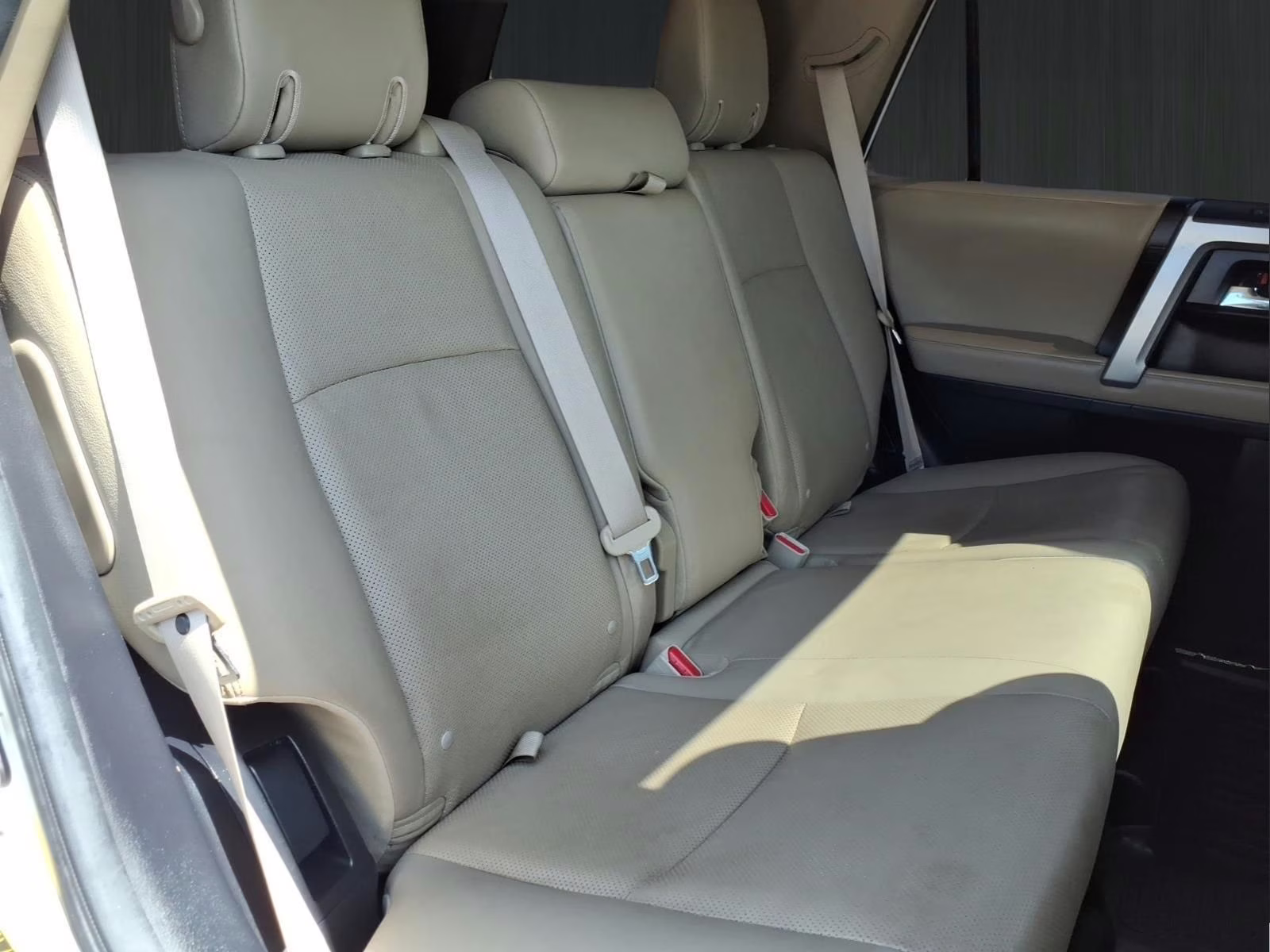 2020 Blizzard Pearl Toyota 4Runner Limited RWD SUV