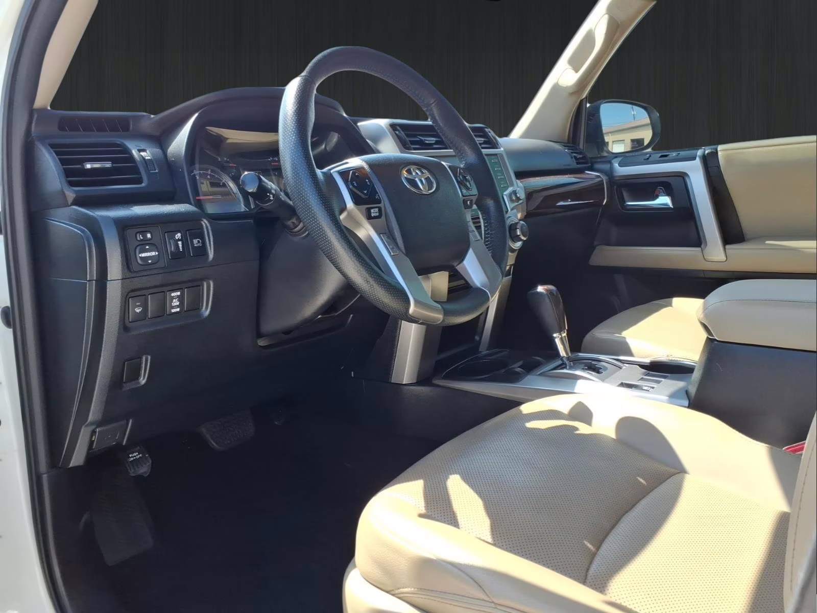 2020 Blizzard Pearl Toyota 4Runner Limited RWD SUV