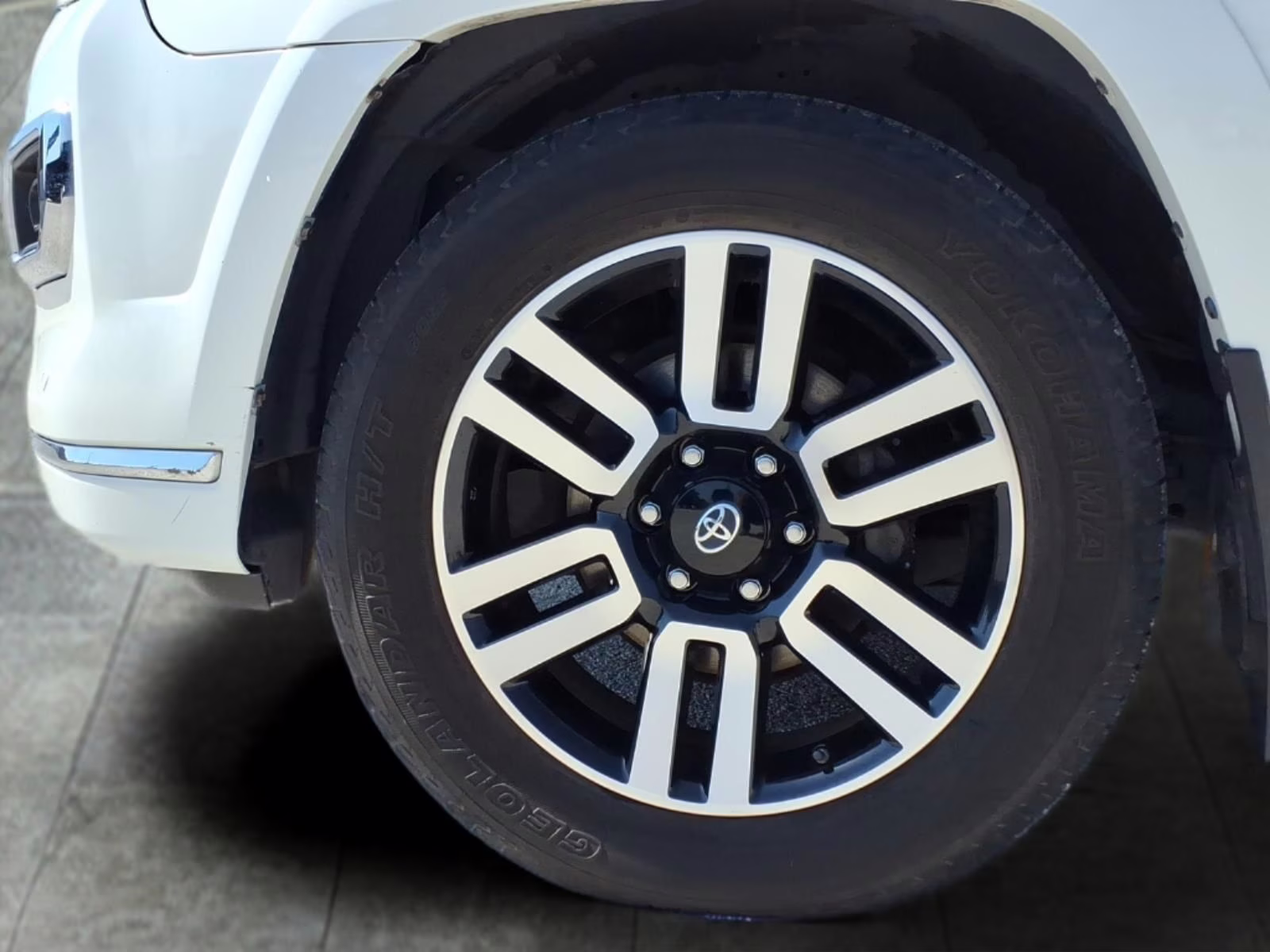 2020 Blizzard Pearl Toyota 4Runner Limited RWD SUV
