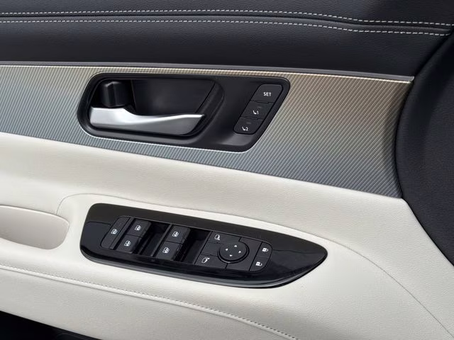 2026 Champagne Silver Metallic Nissan Murano SL AWD SUV