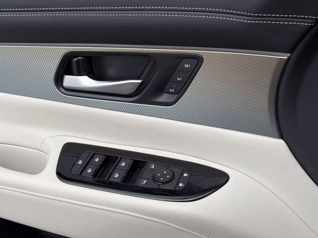 2026 Champagne Silver Metallic Nissan Murano SL AWD SUV