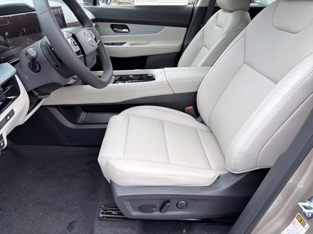 2026 Champagne Silver Metallic Nissan Murano SL AWD SUV