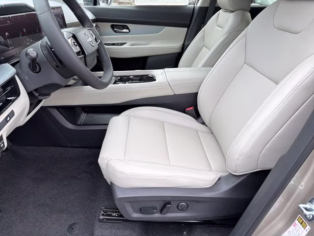 2026 Champagne Silver Metallic Nissan Murano SL AWD SUV