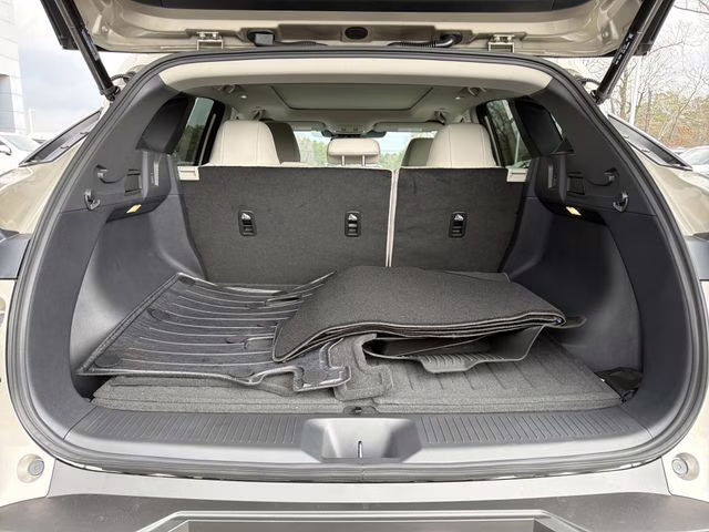 2026 Champagne Silver Metallic Nissan Murano SL AWD SUV