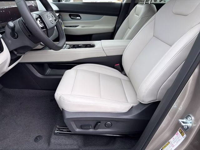 2026 Champagne Silver Metallic Nissan Murano SL AWD SUV
