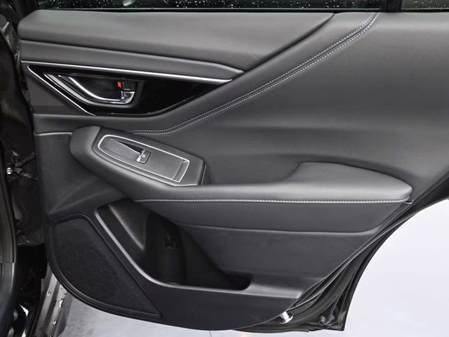 2024 Crystal Black Silica Subaru Outback Limited AWD SUV