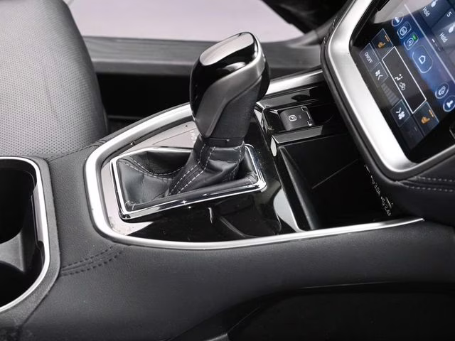 2024 Crystal Black Silica Subaru Outback Limited AWD SUV