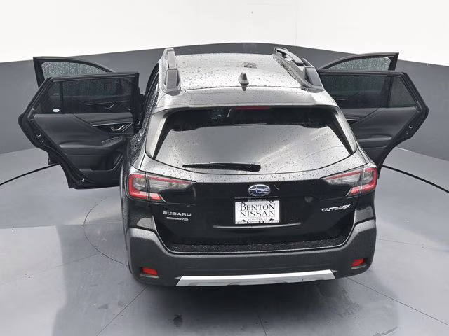 2024 Crystal Black Silica Subaru Outback Limited AWD SUV