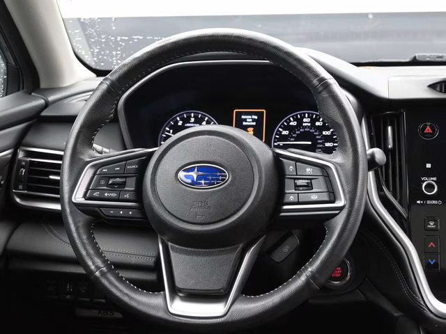 2024 Crystal Black Silica Subaru Outback Limited AWD SUV