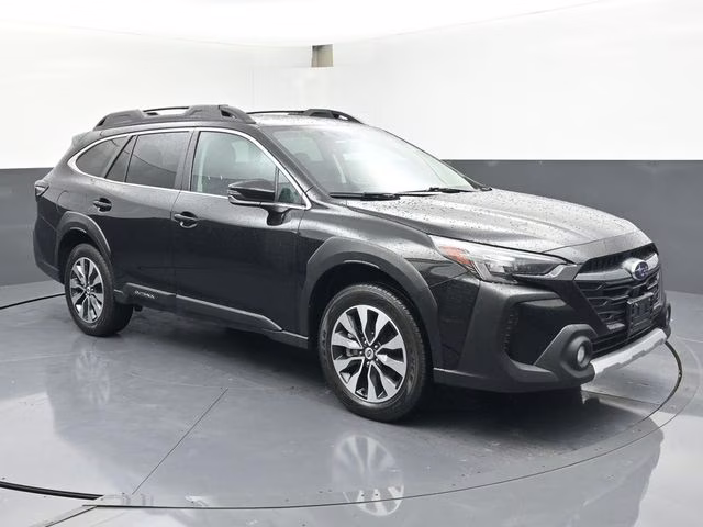 2024 Crystal Black Silica Subaru Outback Limited AWD SUV