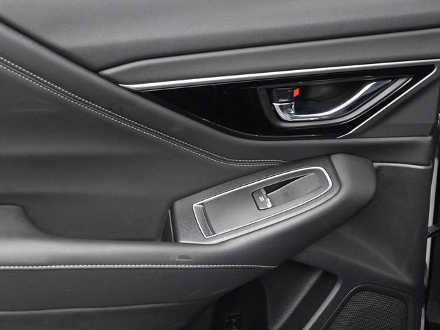 2024 Crystal Black Silica Subaru Outback Limited AWD SUV