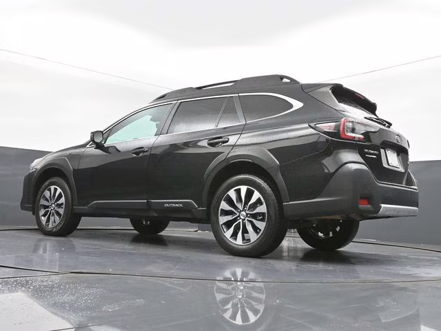 2024 Crystal Black Silica Subaru Outback Limited AWD SUV