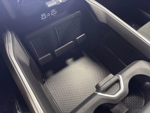 2026 Diamond Black Crystal Pearlcoat Ram 1500 Big Horn 4X4 Truck