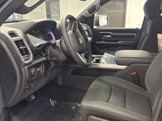 2026 Diamond Black Crystal Pearlcoat Ram 1500 Big Horn 4X4 Truck