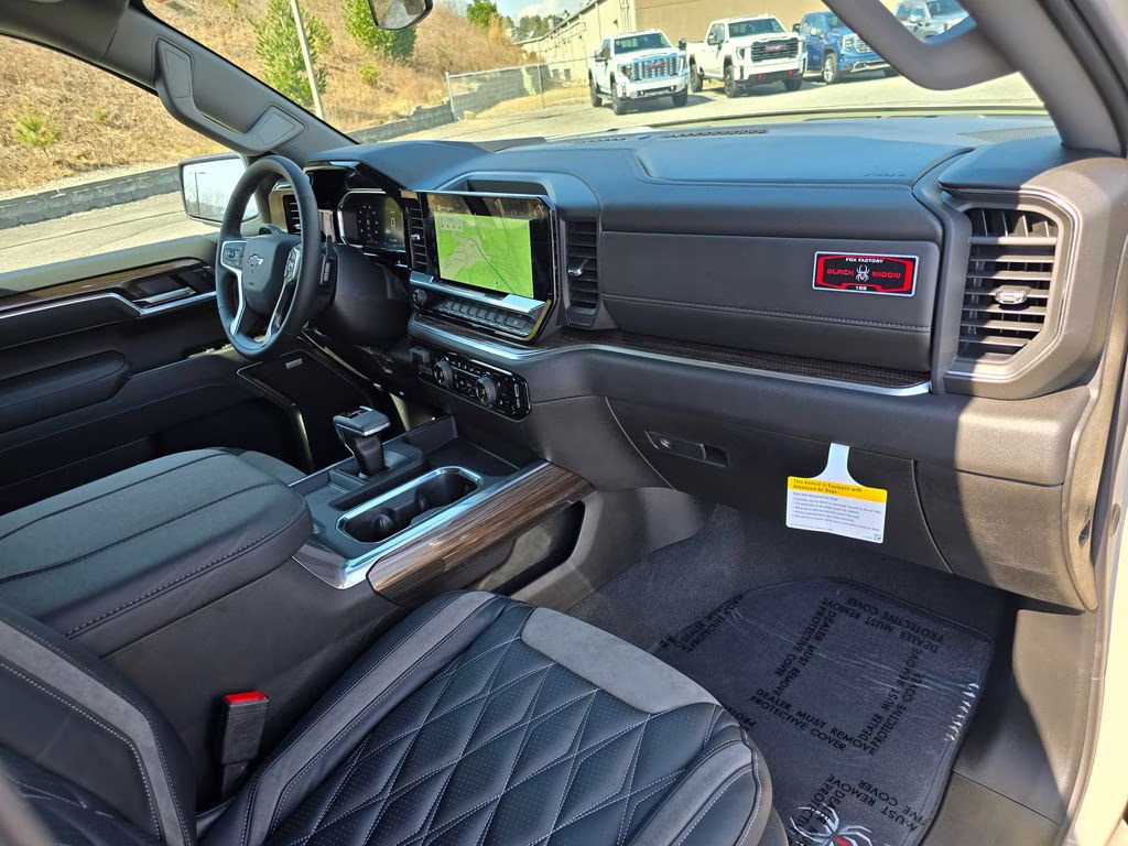 2026 White Sands Chevrolet Silverado 1500 RST 4X4 Truck