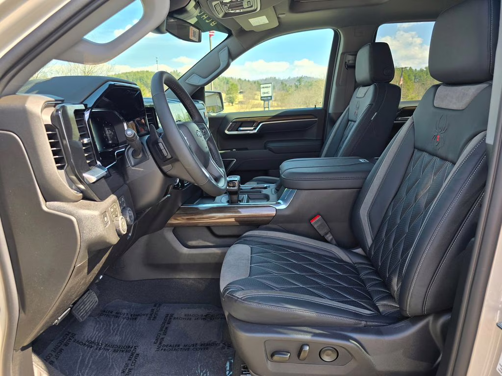 2026 White Sands Chevrolet Silverado 1500 RST 4X4 Truck