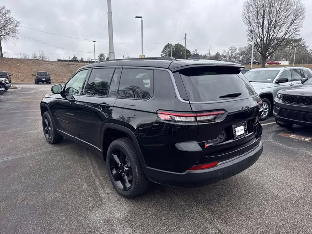 2026 Diamond Black Crystal Pearlcoat Jeep Grand Cherokee L Limited RWD SUV