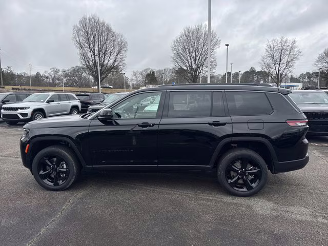 2026 Diamond Black Crystal Pearlcoat Jeep Grand Cherokee L Limited RWD SUV