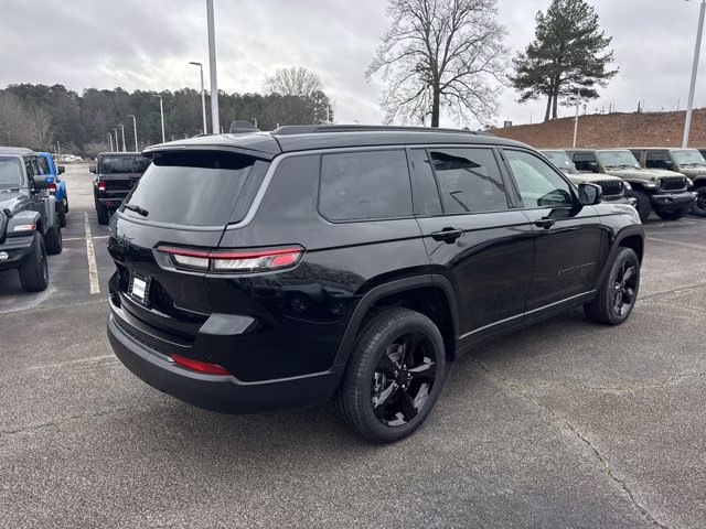 2026 Diamond Black Crystal Pearlcoat Jeep Grand Cherokee L Limited RWD SUV