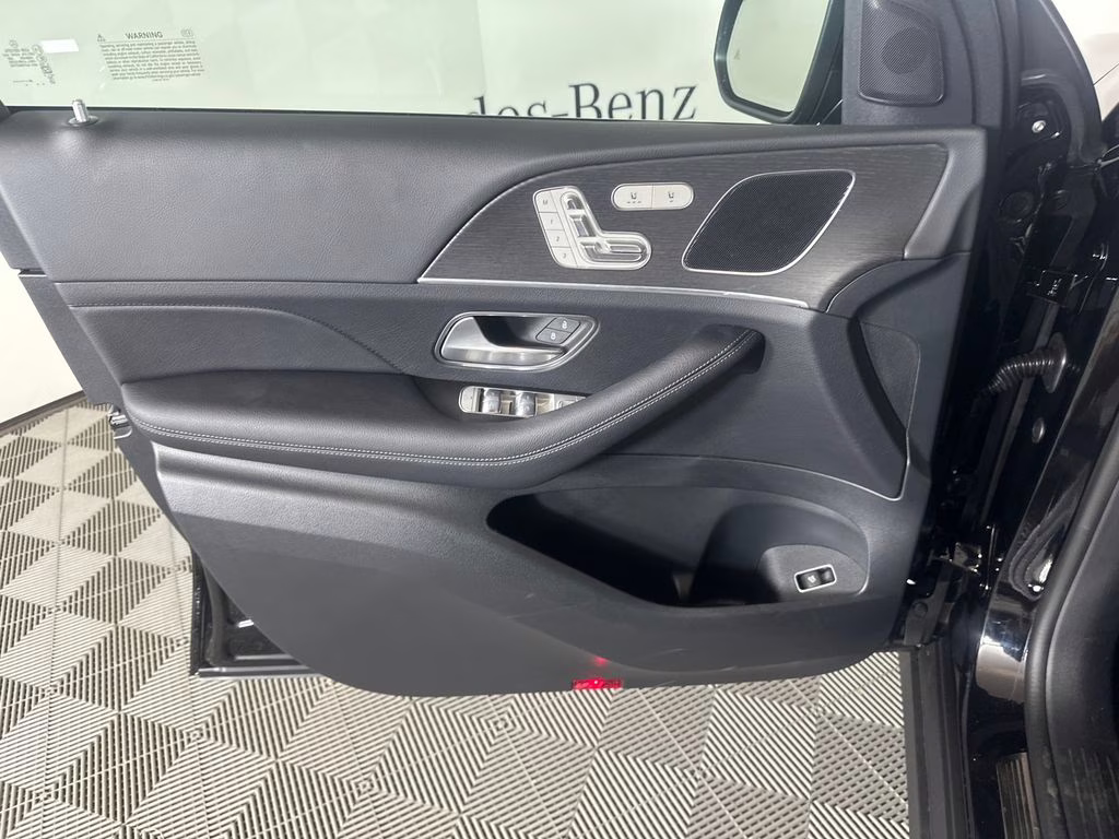 2026 Black Mercedes-Benz GLE GLE 350 RWD SUV