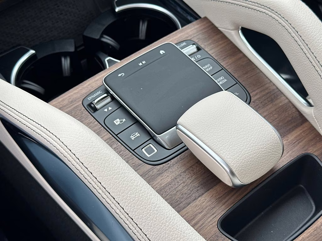 2026 135/992white Mercedes-Benz GLE GLE 350 RWD SUV