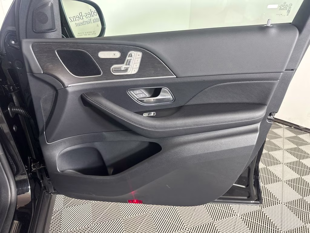 2026 Obsidian Black Metallic Mercedes-Benz GLE GLE 350 AWD SUV