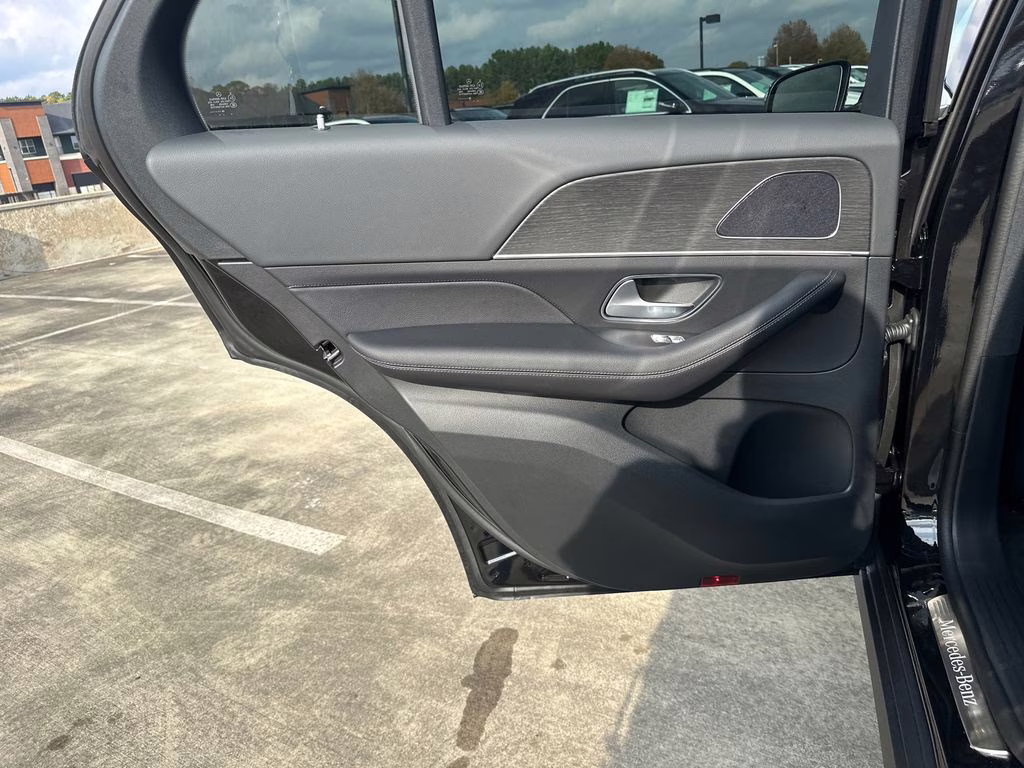 2026 Obsidian Black Metallic Mercedes-Benz GLE GLE 350 AWD SUV