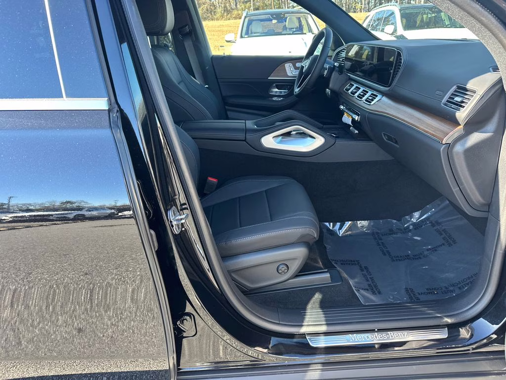 2026 Black Mercedes-Benz GLE GLE 350 AWD SUV