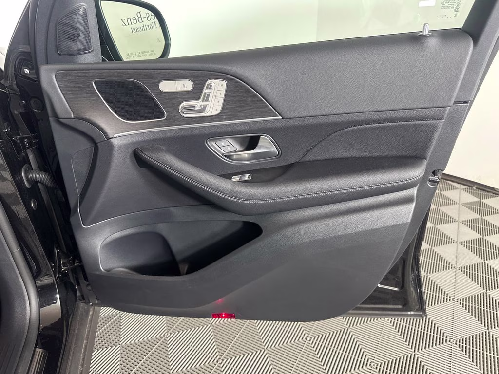 2026 Obsidian Black Metallic Mercedes-Benz GLE GLE 350 AWD SUV