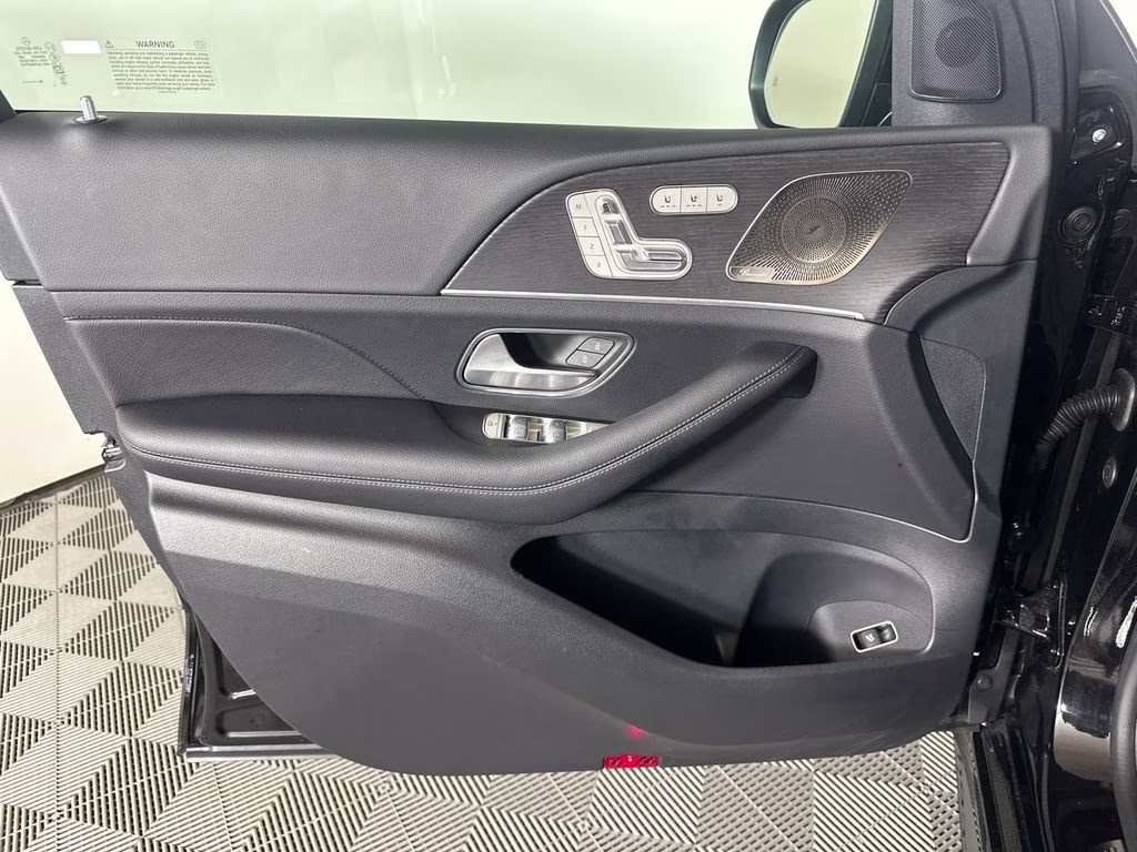2026 Obsidian Black Metallic Mercedes-Benz GLE GLE 350 AWD SUV