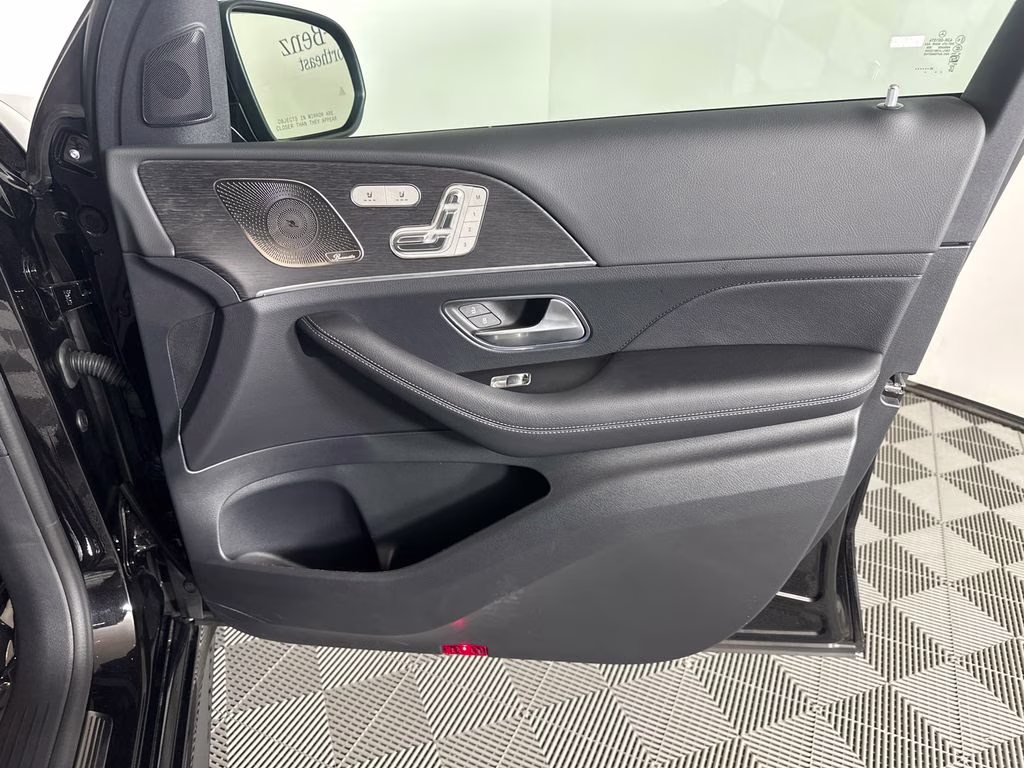 2026 Obsidian Black Metallic Mercedes-Benz GLE GLE 350 AWD SUV