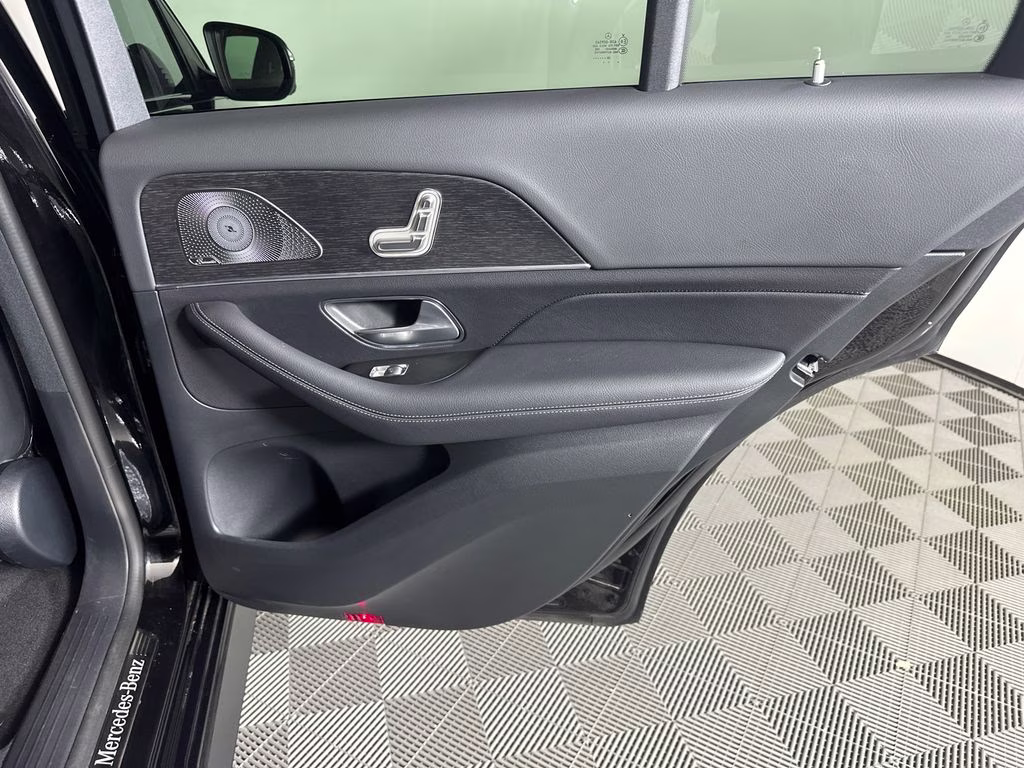 2026 Obsidian Black Metallic Mercedes-Benz GLE GLE 350 AWD SUV