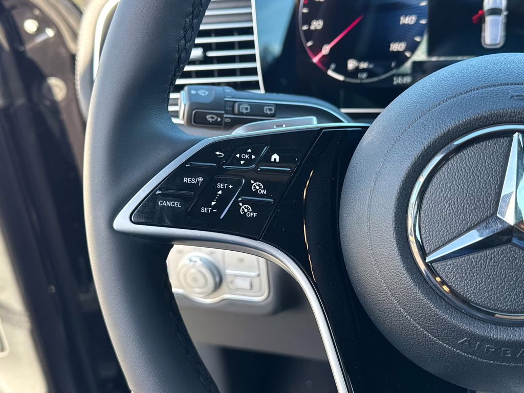 2026 Black Mercedes-Benz GLE GLE 350 AWD SUV